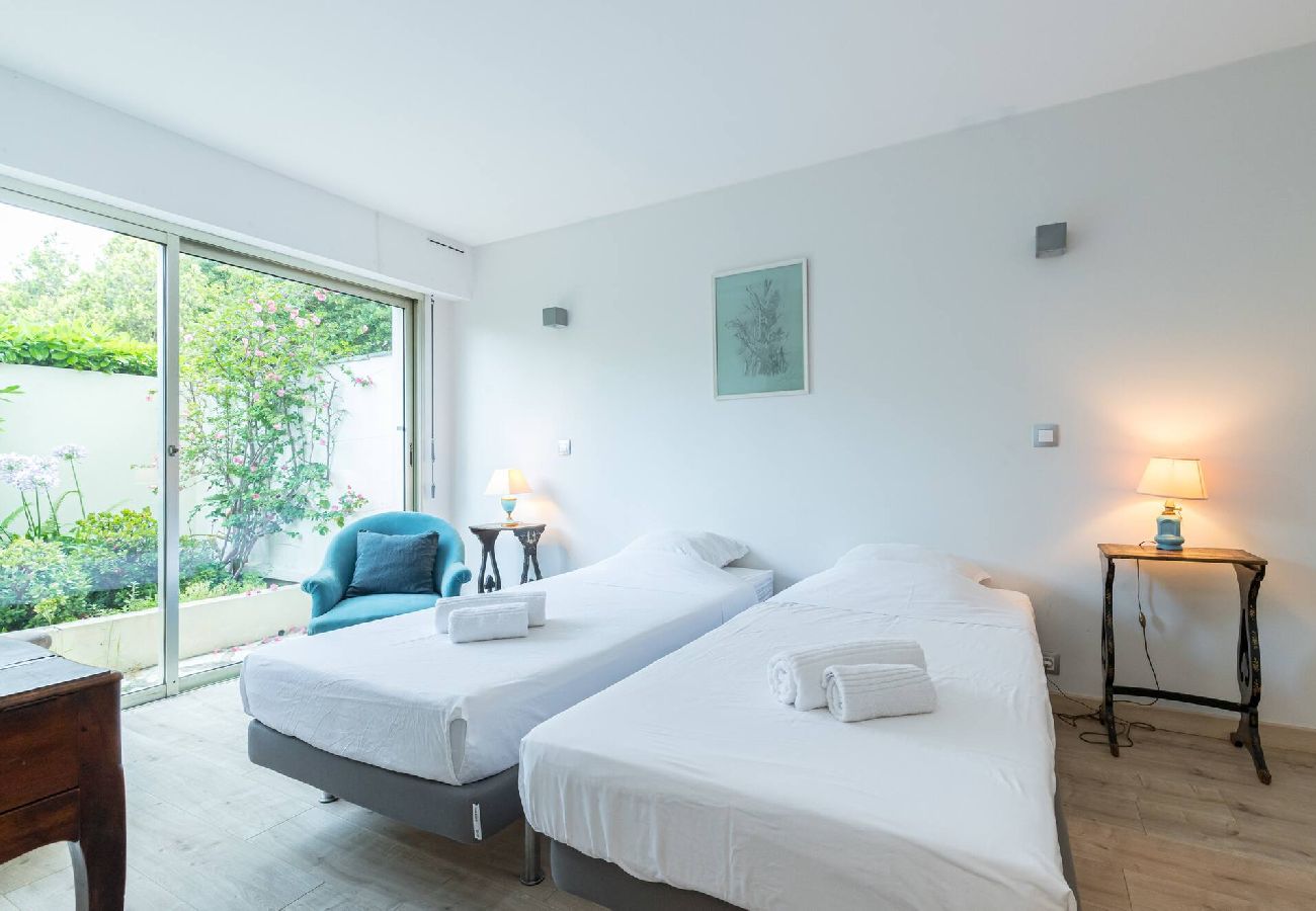 Apartment in Antibes - Sea View Gardens in Antibes 