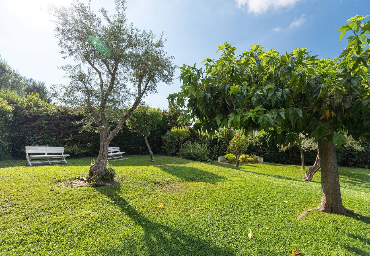 Apartment in Antibes - Sea View Gardens in Antibes 