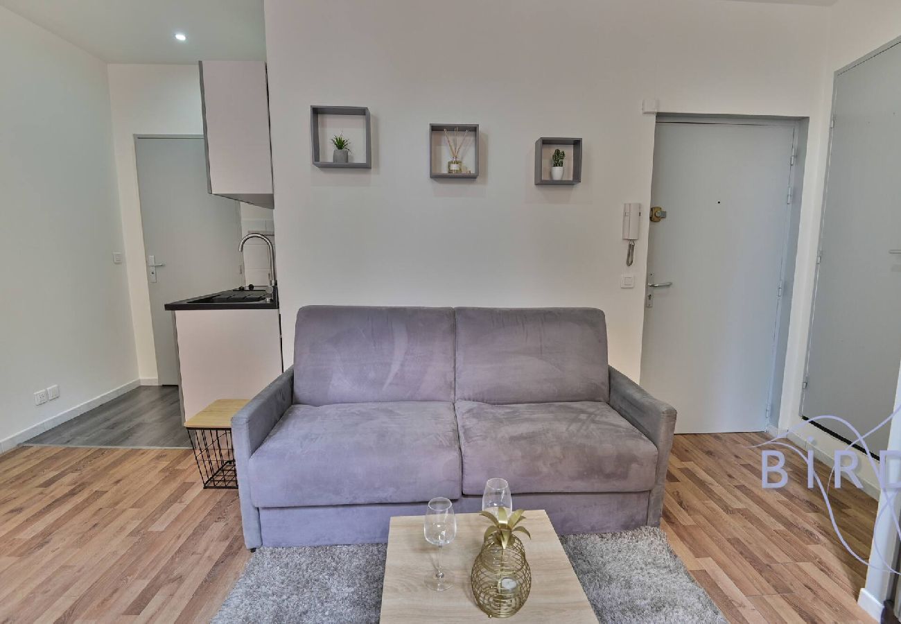 Apartment in Cannes - Palais des Festivals Cozy studio in Cannes