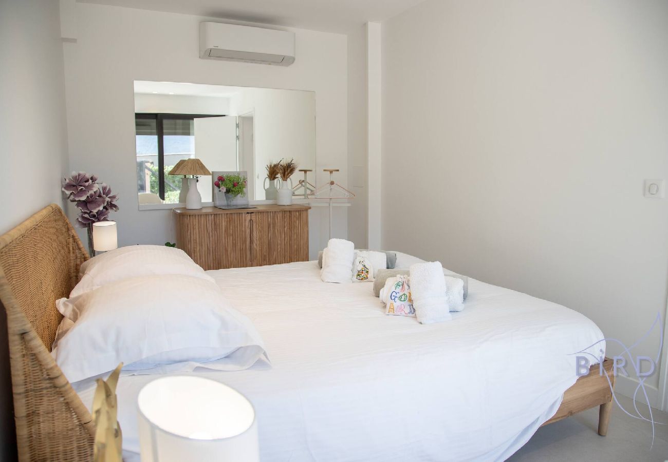 Villa in Théoule-sur-Mer - Sumptuous villa with sea view and its renovated 