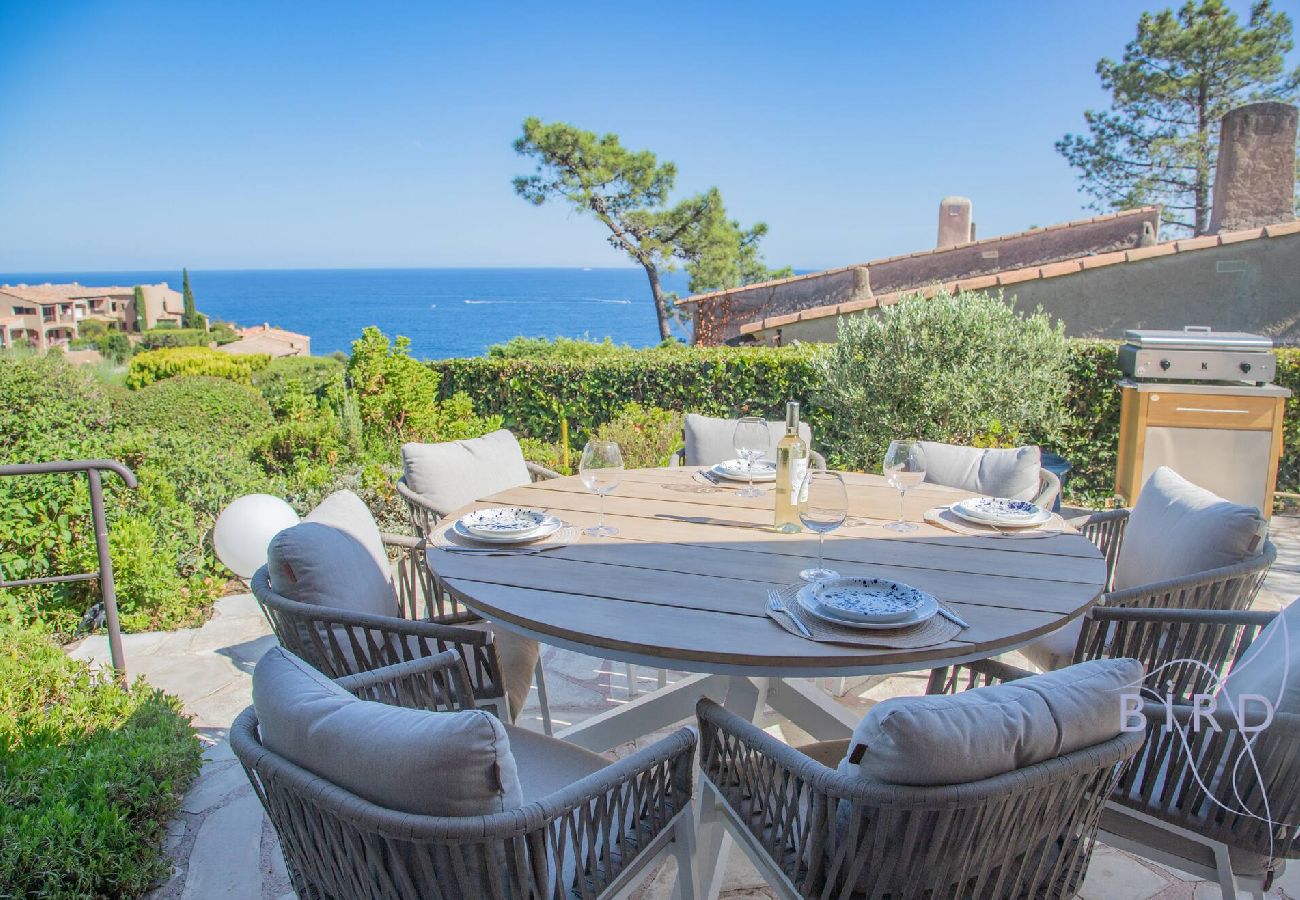 Villa in Théoule-sur-Mer - Sumptuous villa with sea view and its renovated 