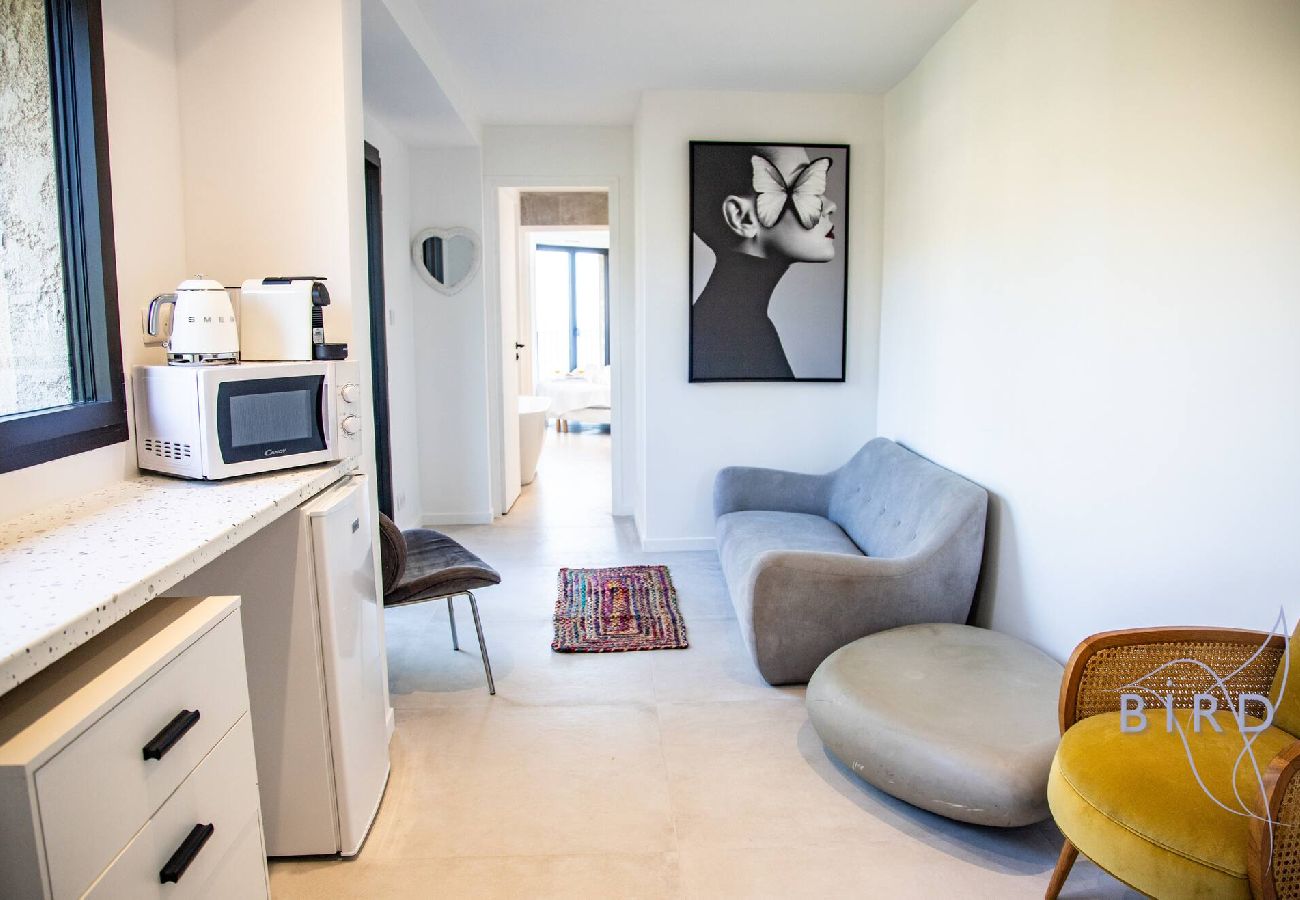 Villa in Théoule-sur-Mer - Sumptuous villa with sea view and its renovated 