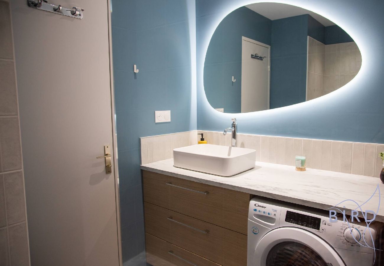 Studio in Antibes - Studio With Swimming Pool in Juan Les Pins 