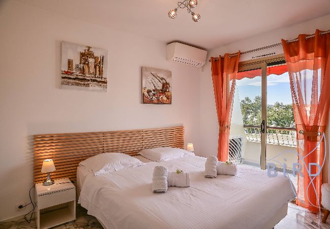 Apartment in Cannes - LACOUR