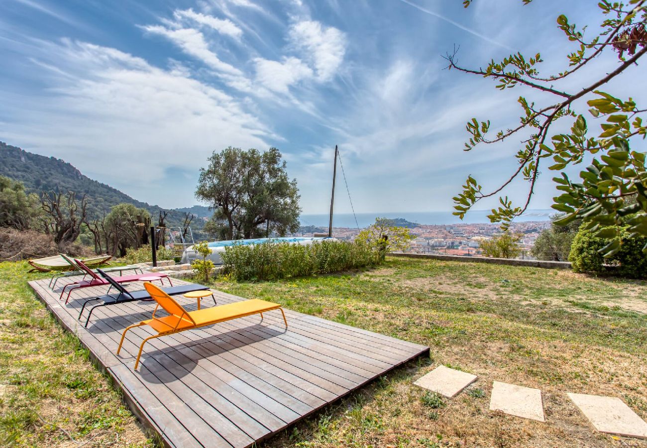 Villa in Nice - Villa Bonnard in Nice Sea and city View Pool 
