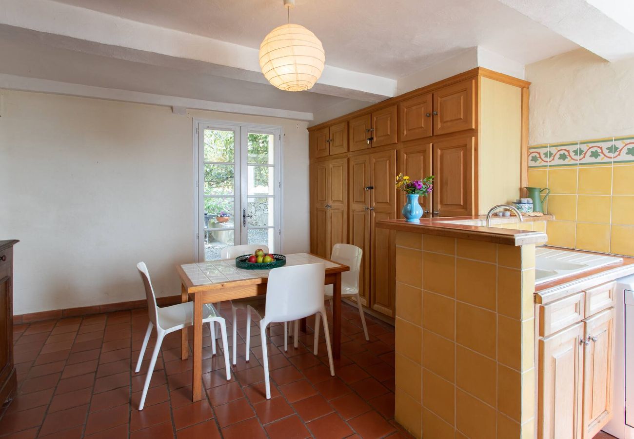Villa in Nice - Villa Bonnard in Nice Sea and city View Pool 