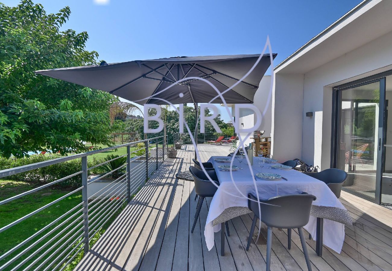 Villa in Pégomas - Beautiful contemporary 200m pool riverside 