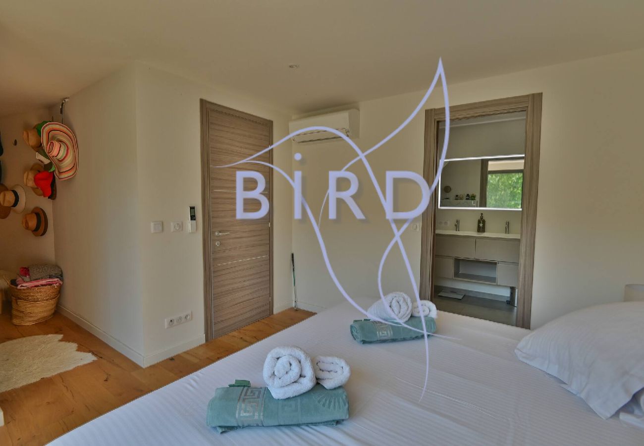 Villa in Pégomas - Beautiful contemporary 200m pool riverside 