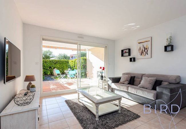 Apartment in Antibes - PETIT FOUR