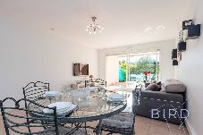 Apartment in Antibes - PETIT FOUR