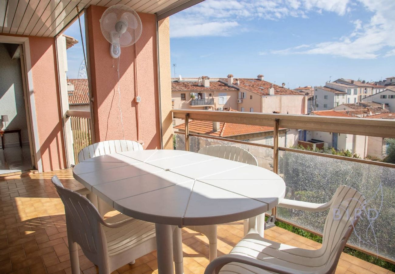 Apartment in Antibes - Large duplex in the heart of Viel Antibes 