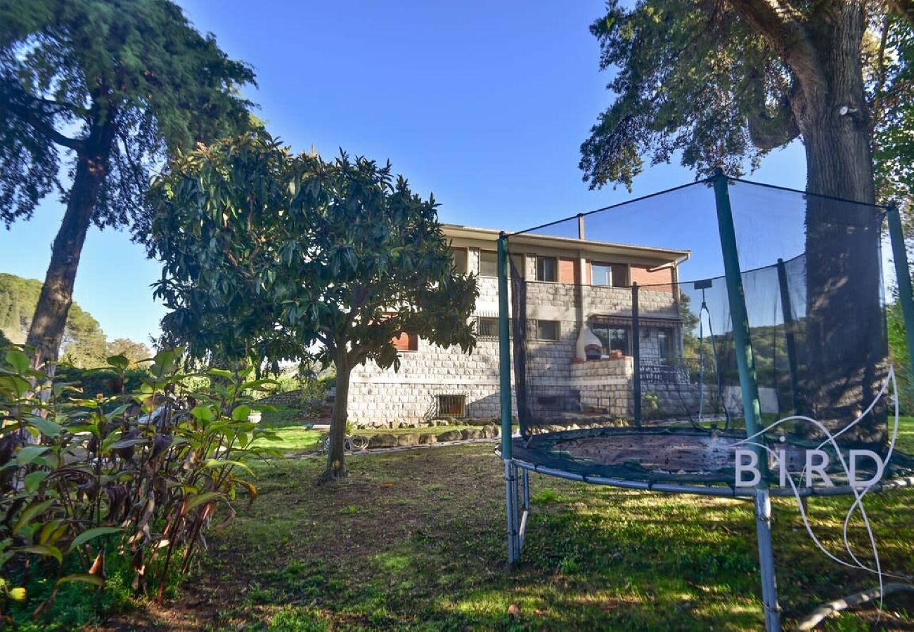 Villa in Mougins - Magnificent residence with pool next to the Golf