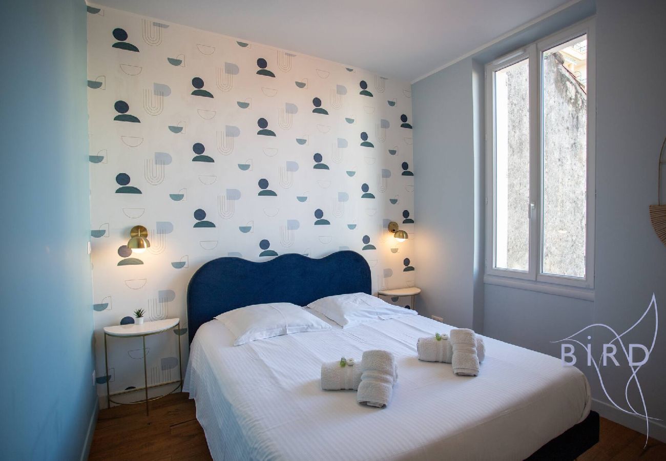Apartment in Antibes - Le Gravette • Chic Escape in Old Antibes & Beaches
