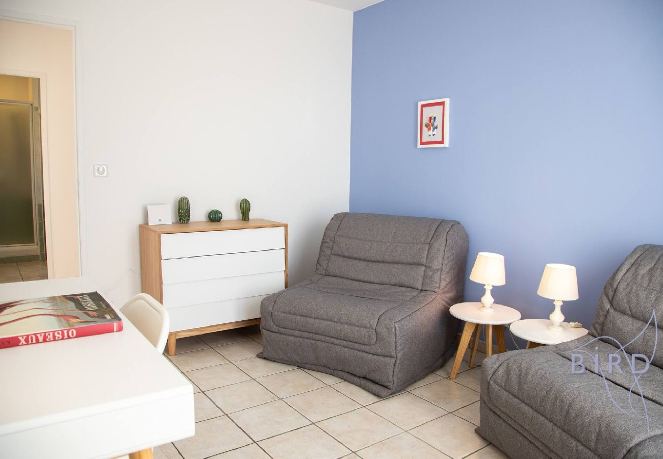 Villa in Le Cannet - Villa Cannes Hills sea view pool 8 pax