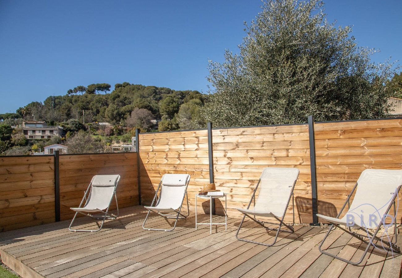 Villa in Le Cannet - Villa Cannes Hills sea view pool 8 pax