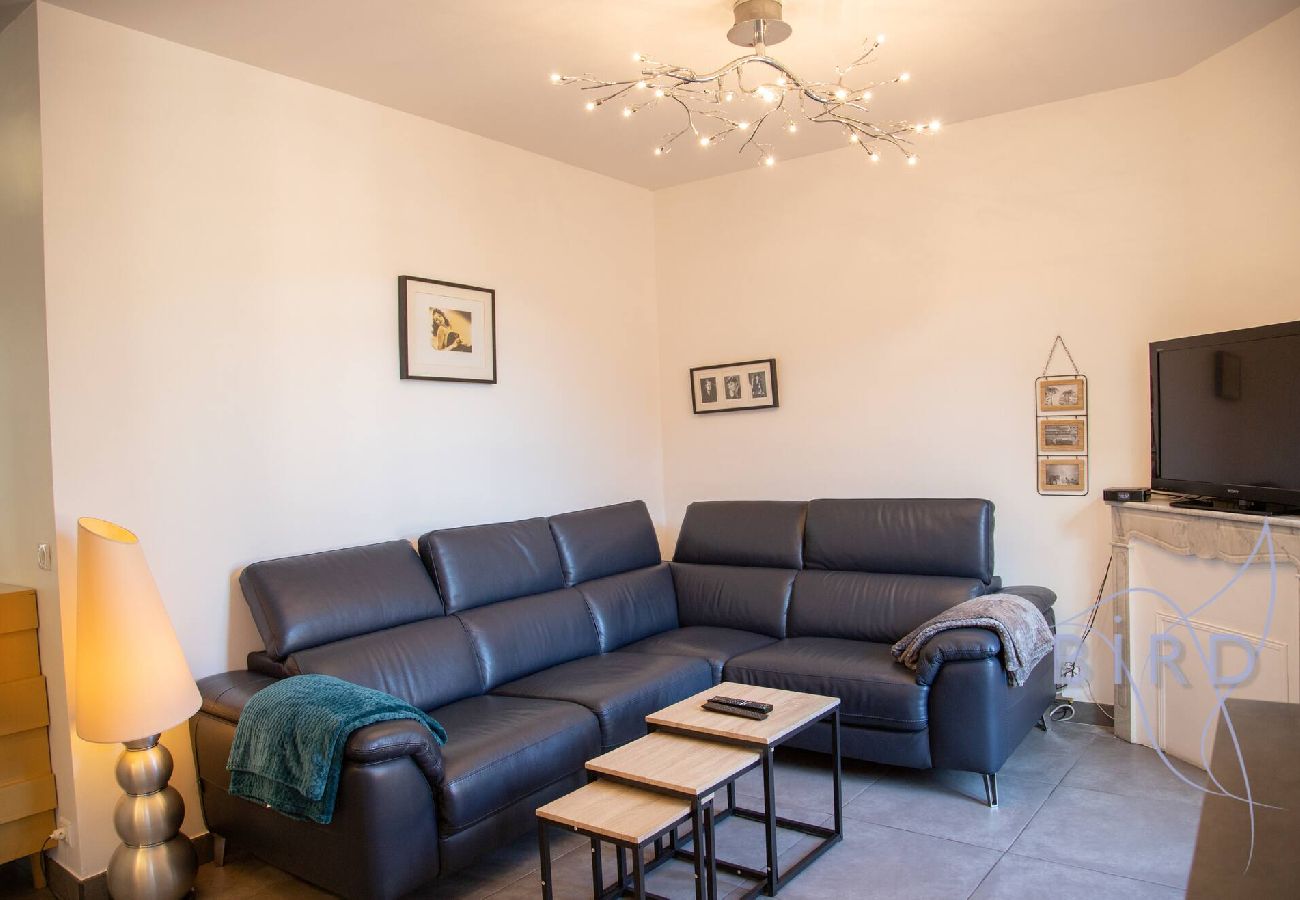 Apartment in Cannes - 3 Rooms Ultra Central with Air Conditioning 