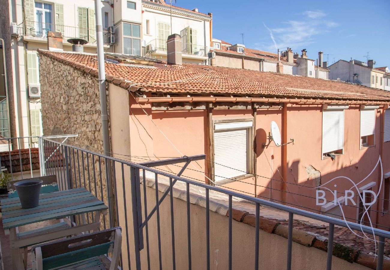 Apartment in Cannes - 3 Rooms Ultra Central with Air Conditioning 
