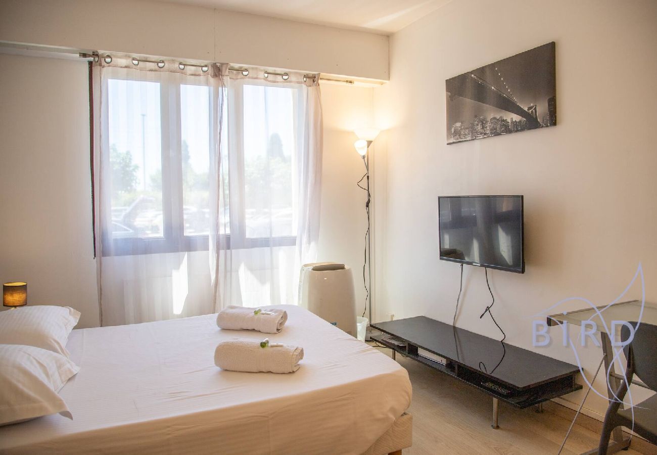 Studio in Antibes - DULYS