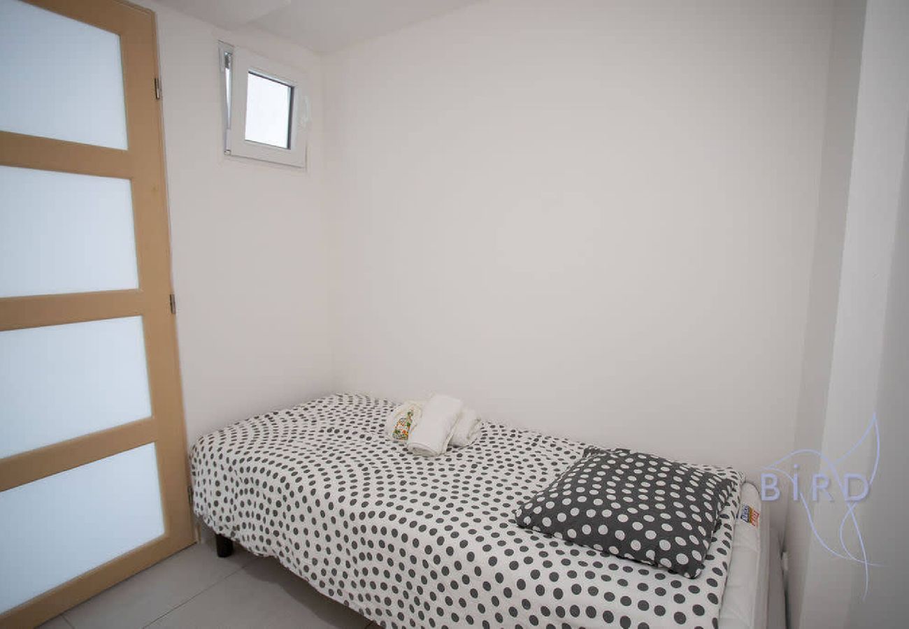 Apartment in Mandelieu-la-Napoule - Beautiful apartment on the edge of the golf 