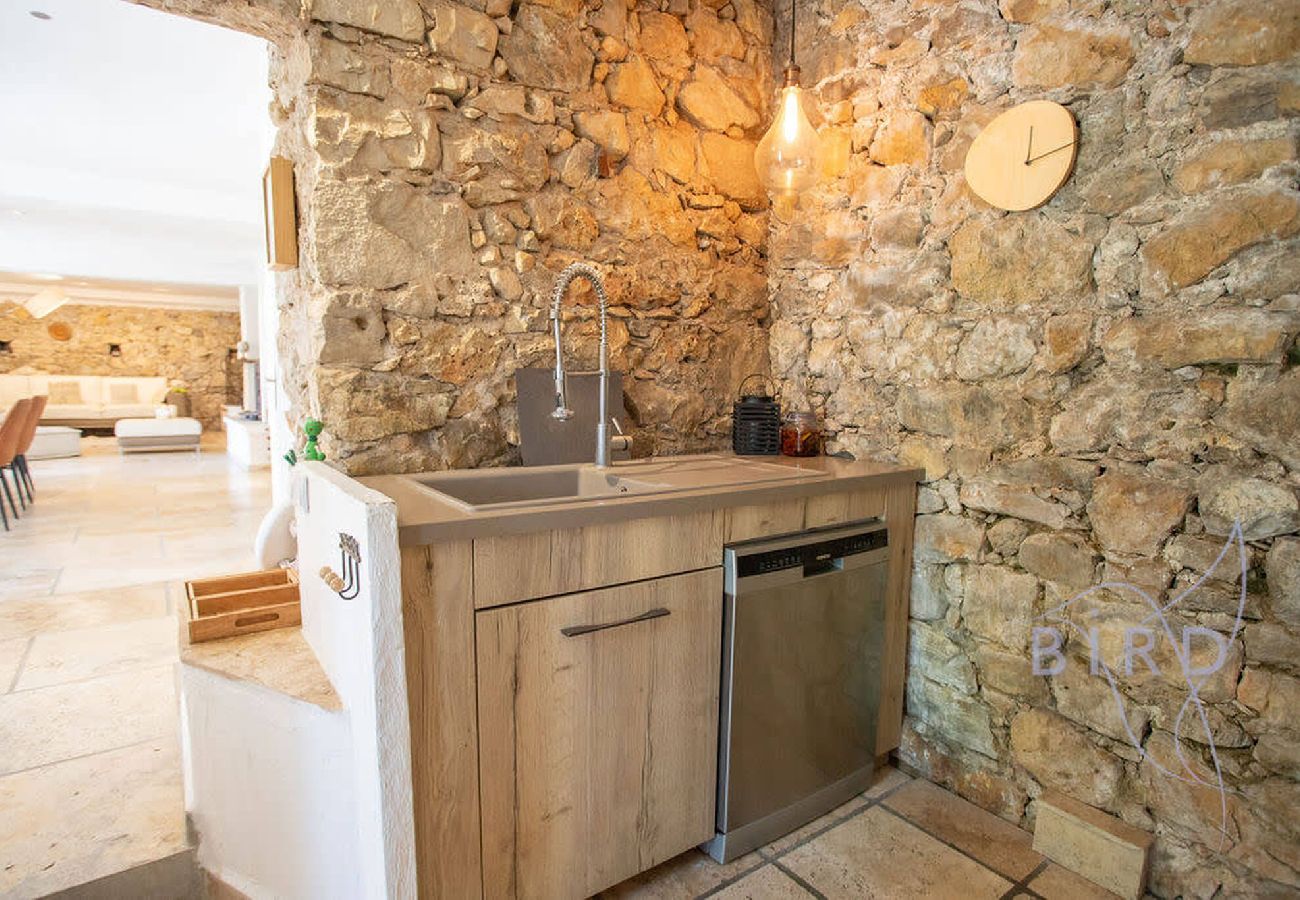 Villa in Montauroux - Magnificent Provencal Mas in the heart of the Fayence