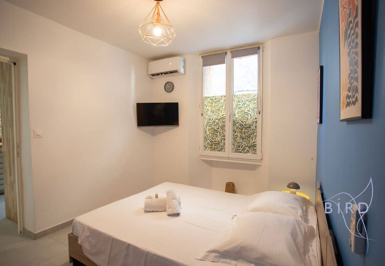 Apartment in Fayence - Cozy 3-room apartment in the heart of the village 