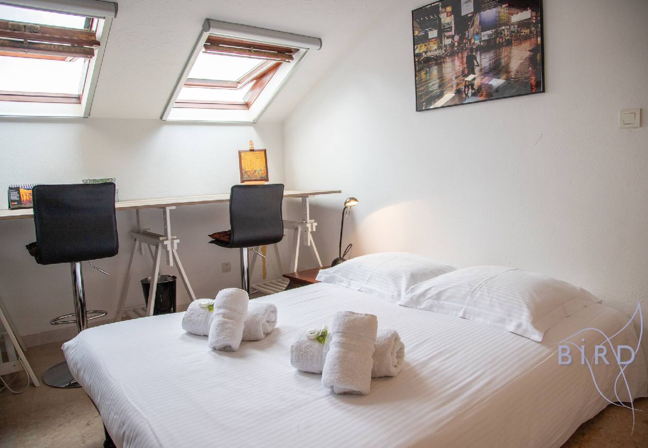Apartment in Cagnes-sur-Mer - Charm and Authenticity Your Getaway in 