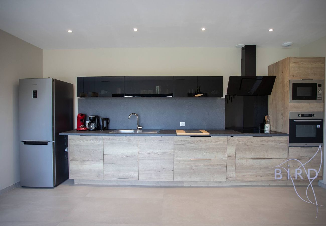 Villa in Bagnols-en-Forêt - Superb neo-Provençal villa with swimming pool AC