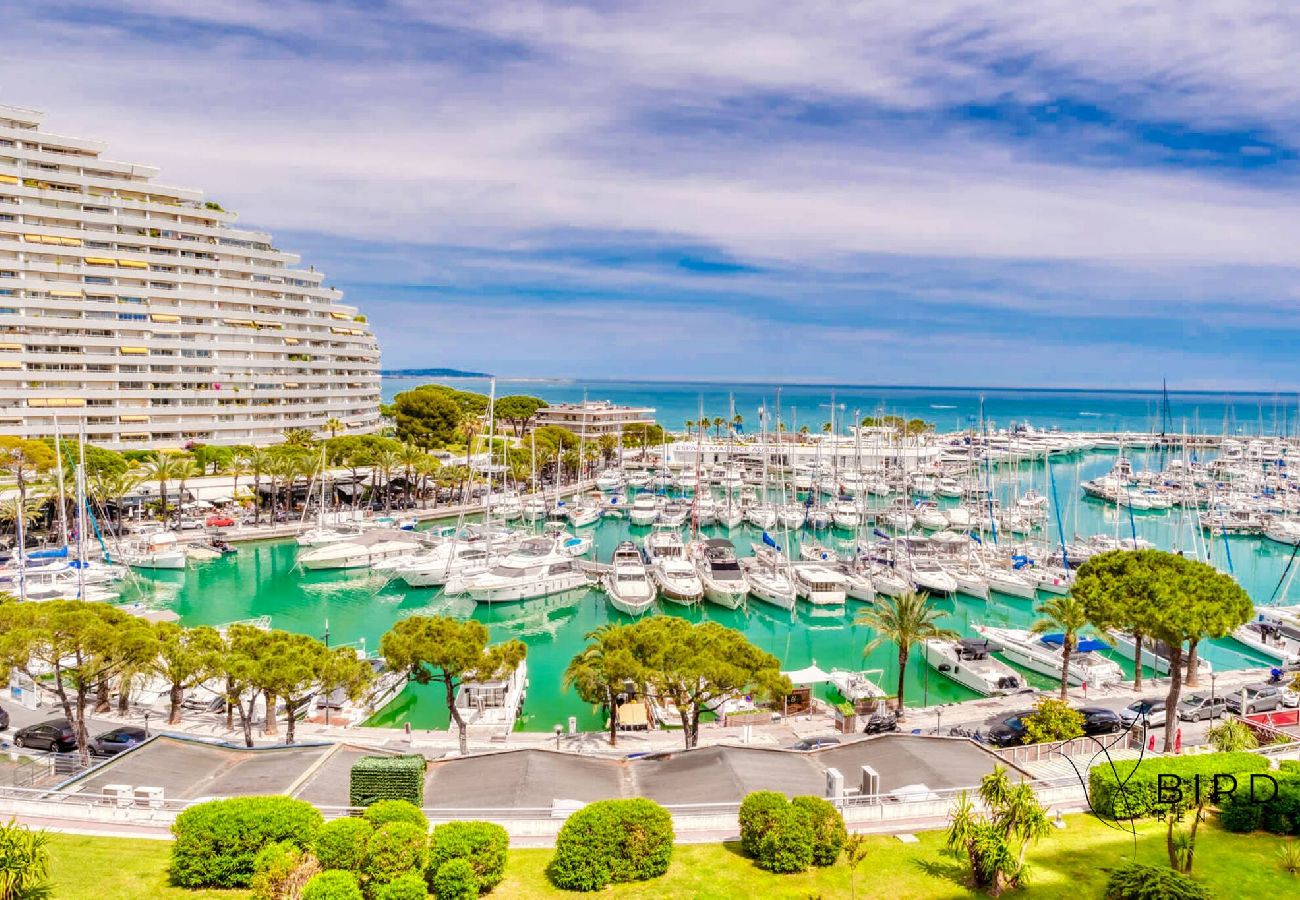 Apartment in Villeneuve-Loubet - A dream getaway by the sea 