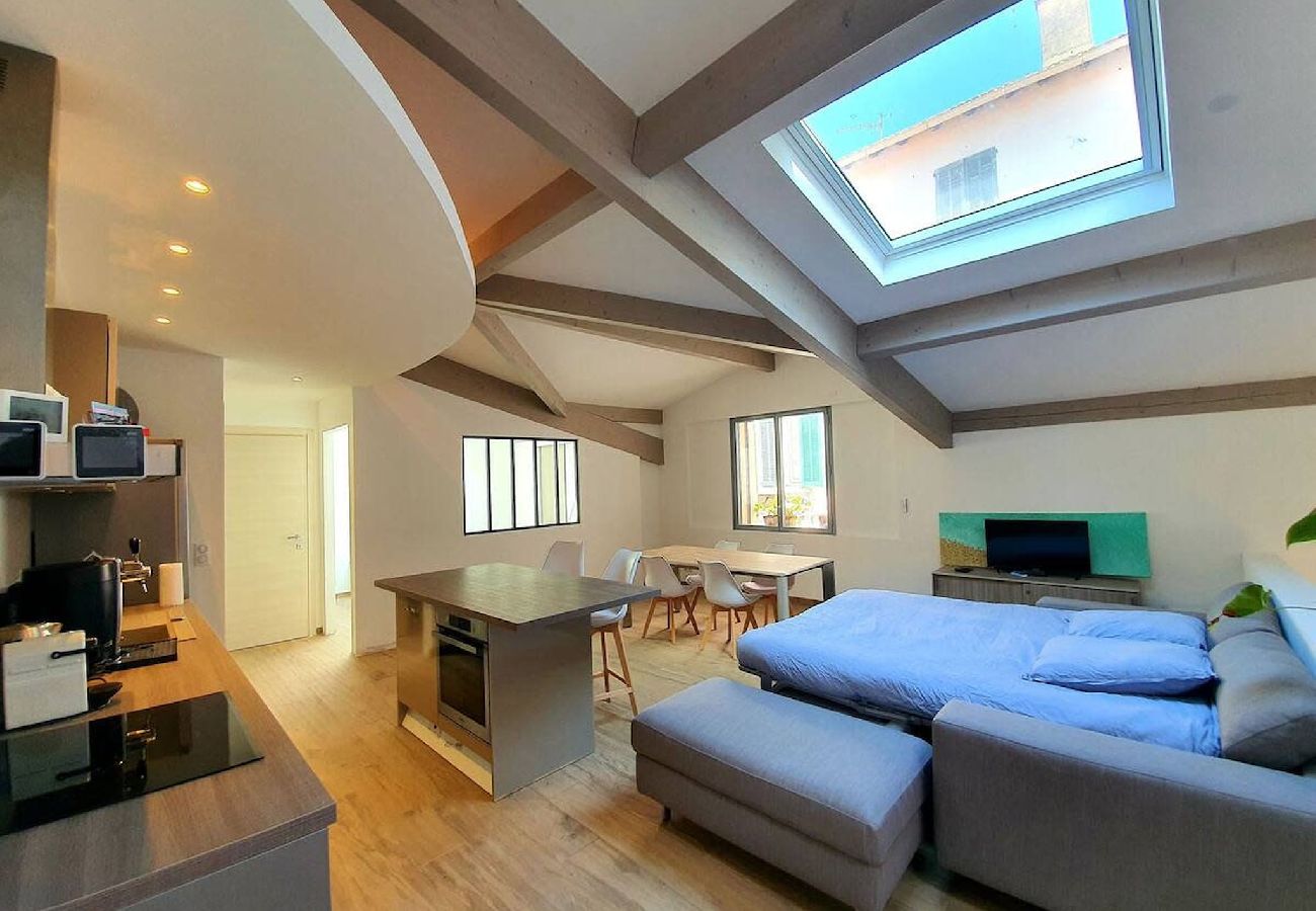 Apartment in Antibes - Super loft La Salis Antibes 