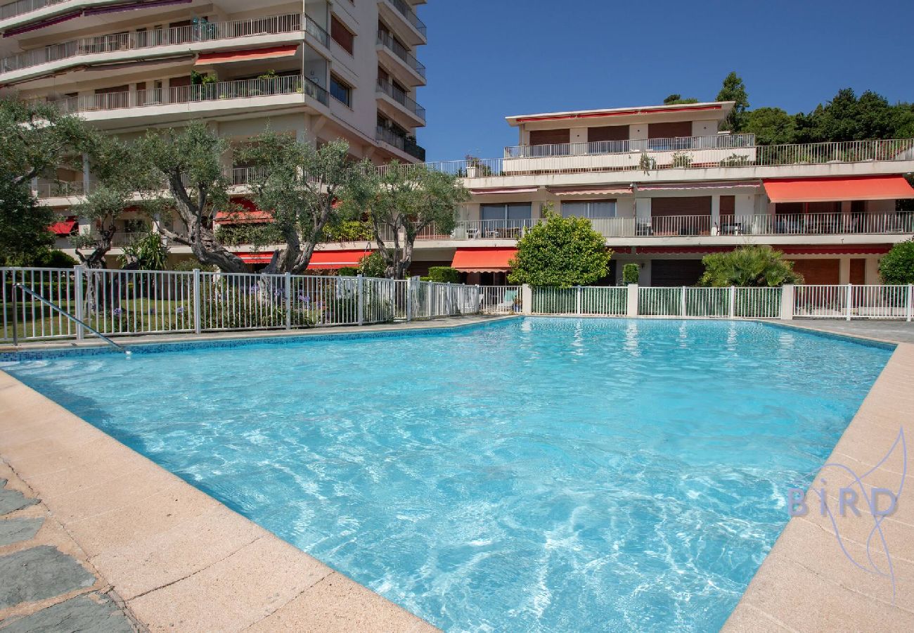 Apartment in Antibes - CHENONCEAU