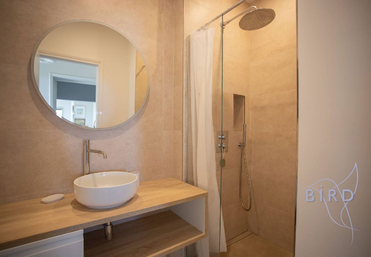 Apartment in Antibes - Smart flat in Antibes sea view AC parking 