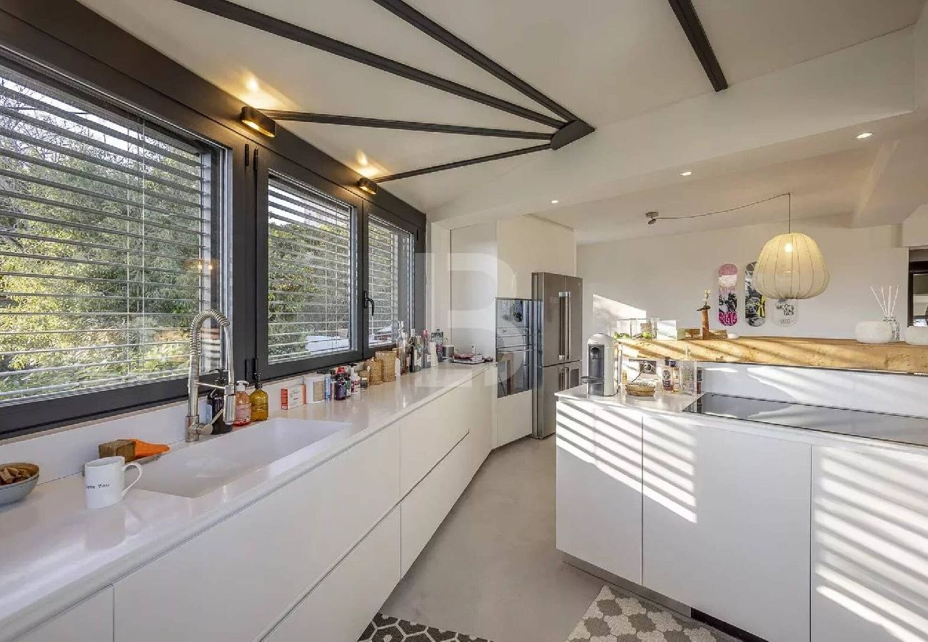 Villa in Vallauris - Luxury villa with hot pool and panoramic sea view 