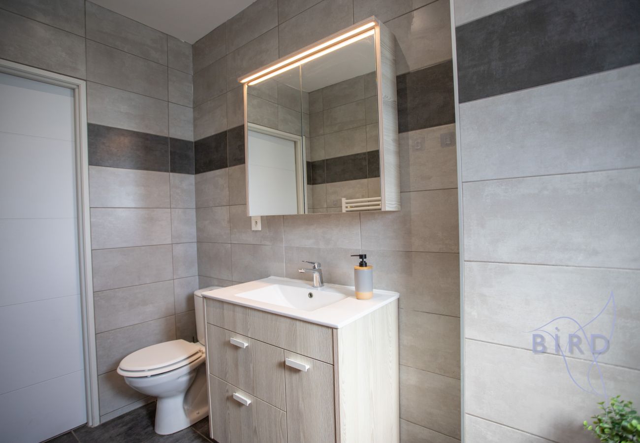 Terraced House in Callian - Charming Semi-Detached House with Terrace, Private Jacuzzi, and Garden