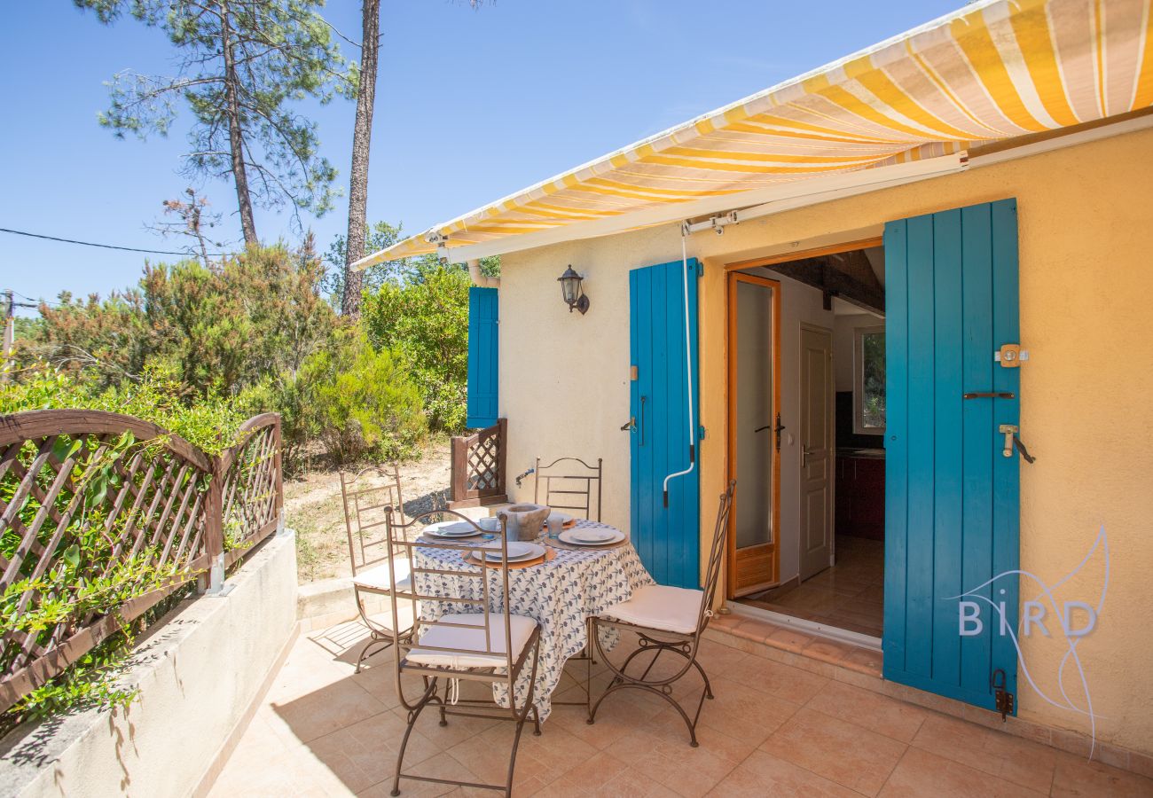 House in Saint-Paul-en-Forêt - Charming air-conditioned cottage with swimming pool