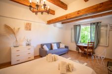 Studio in Saint-Paul-en-Forêt - GITE BAS ST PAUL 3 PAXS