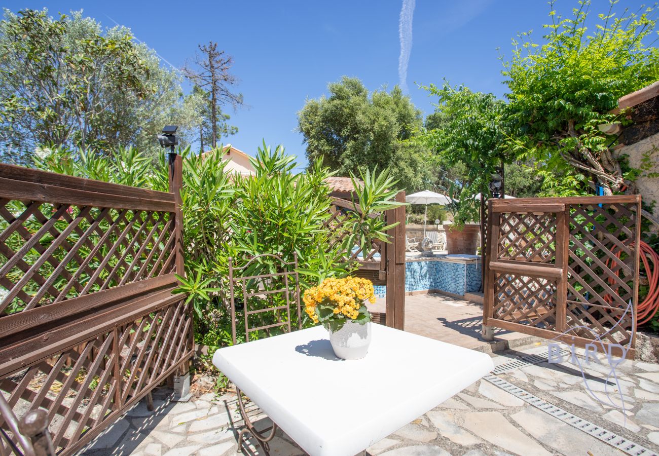 Terraced House in Saint-Paul-en-Forêt - Private estate with 2 cottages, swimming pool and terraces