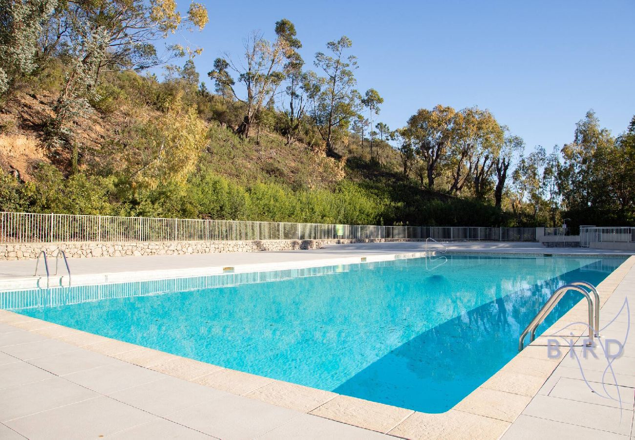 Appartement à Mandelieu-la-Napoule - Appartement Cosy Domaine Piscine Tennis 