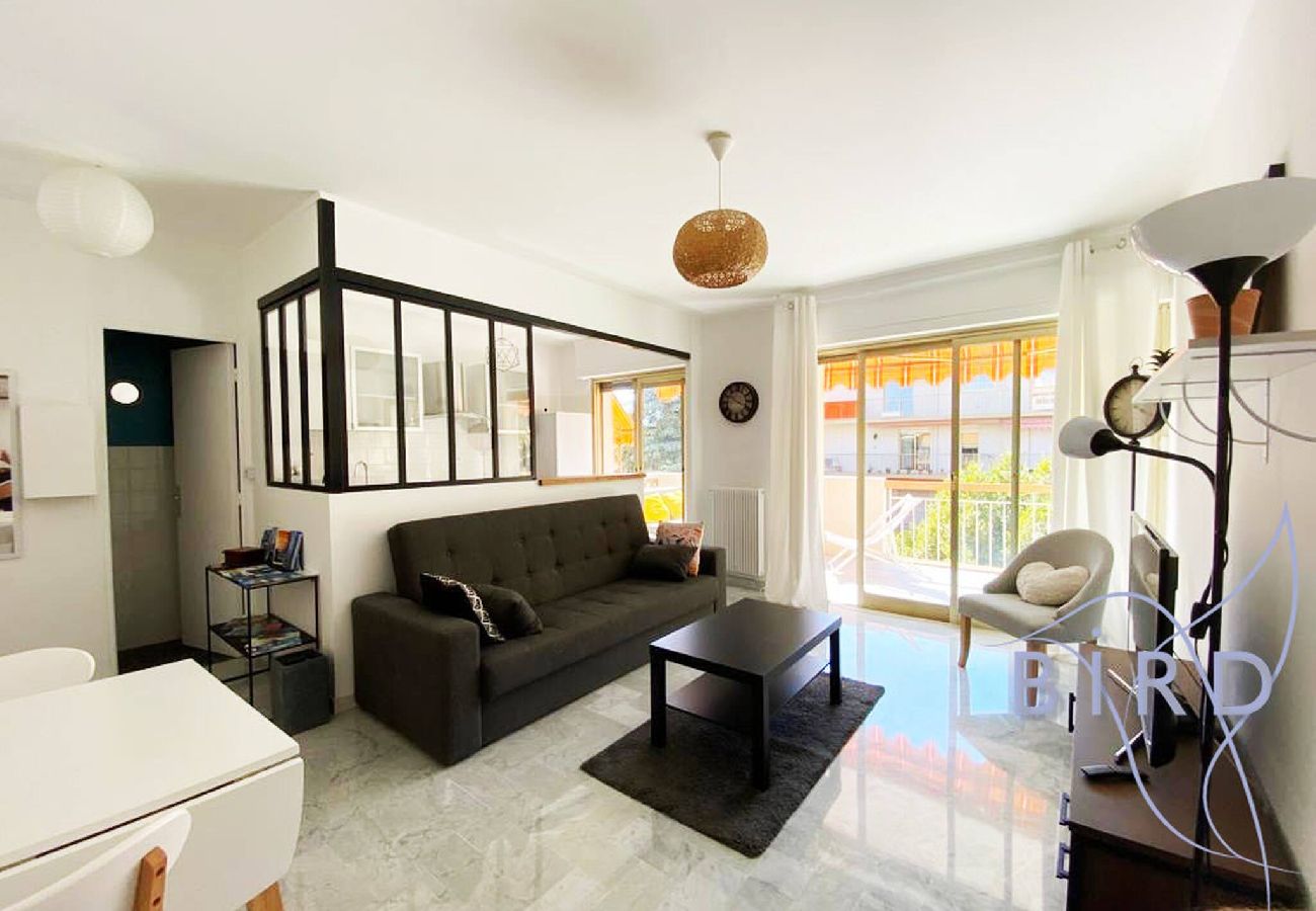 Appartement à Saint-Laurent-du-Var - 300m de la plage du port lumineux 2P 