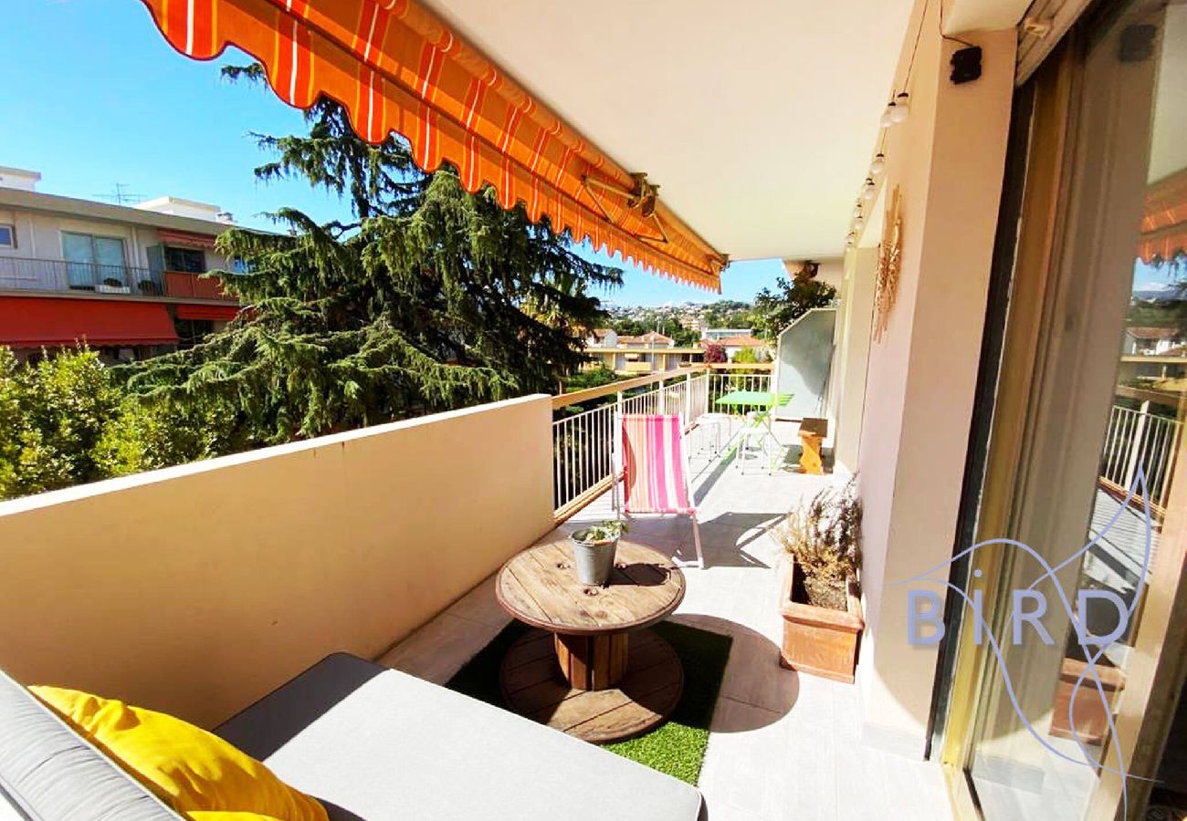 Appartement à Saint-Laurent-du-Var - 300m de la plage du port lumineux 2P 
