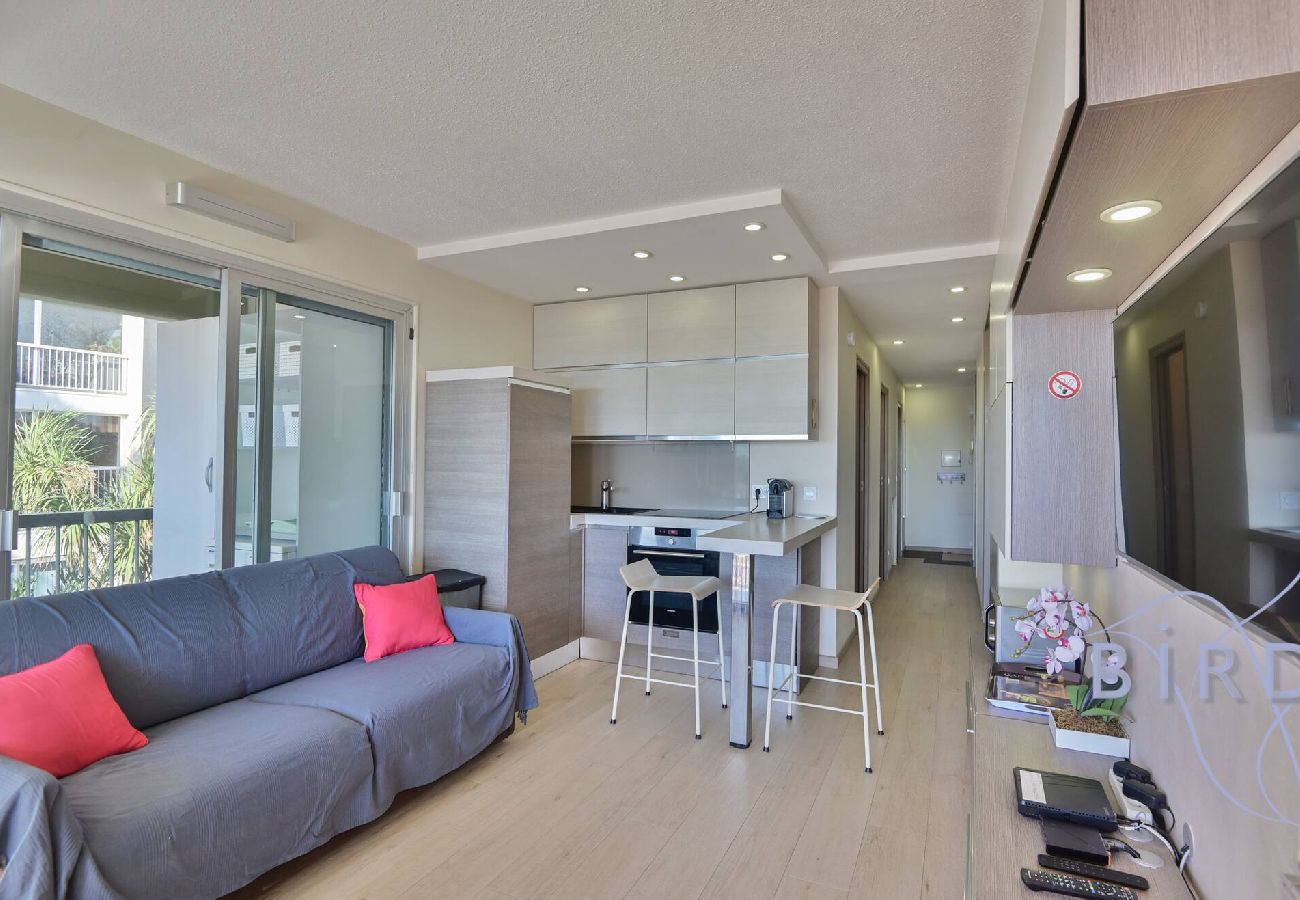Appartement à Cannes - Vue époustouflante sur la grande bleue 