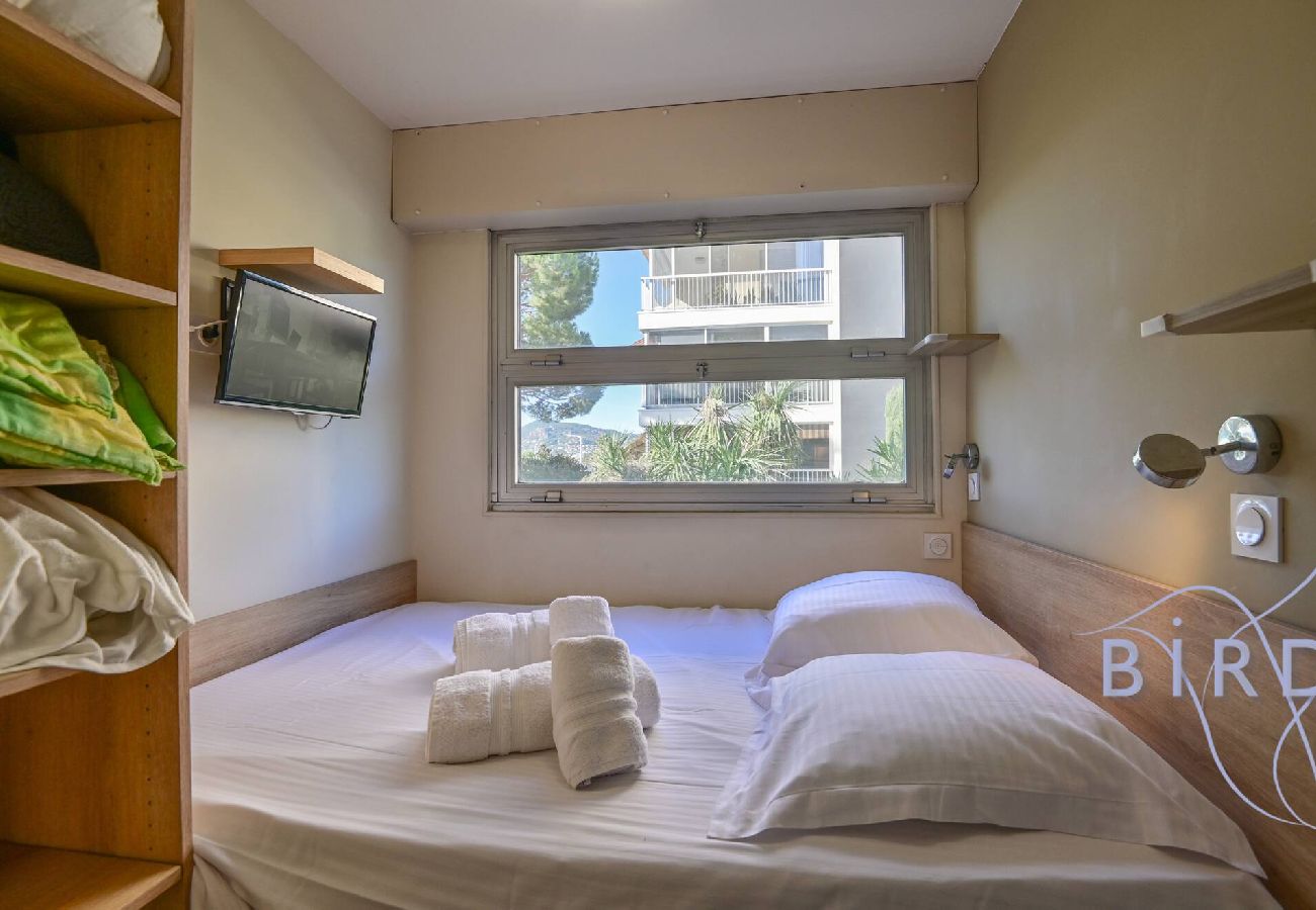 Appartement à Cannes - Vue époustouflante sur la grande bleue 