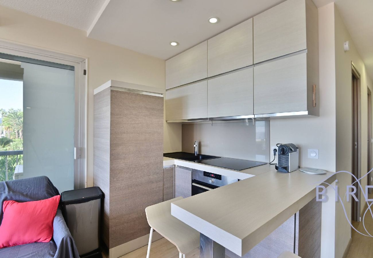 Appartement à Cannes - Vue époustouflante sur la grande bleue 