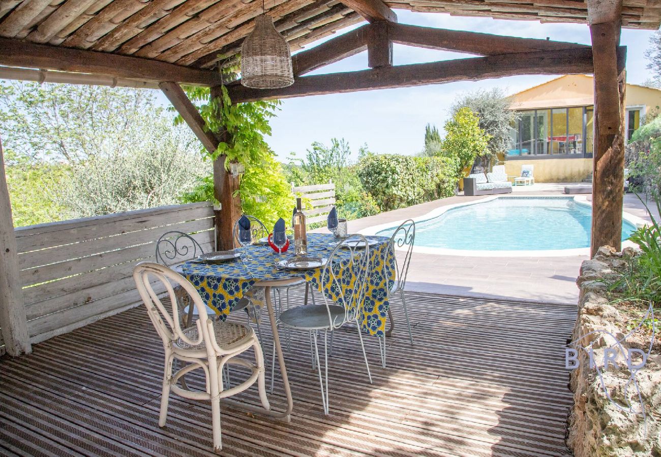 Villa à Le Rouret - Jolie villa dans un écrin de verdure 