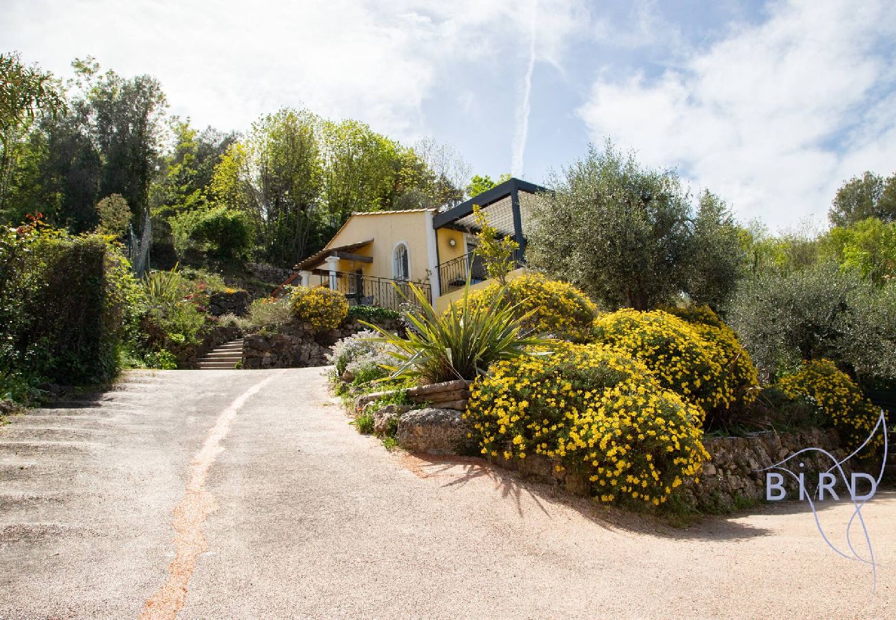 Villa à Le Rouret - Jolie villa dans un écrin de verdure 