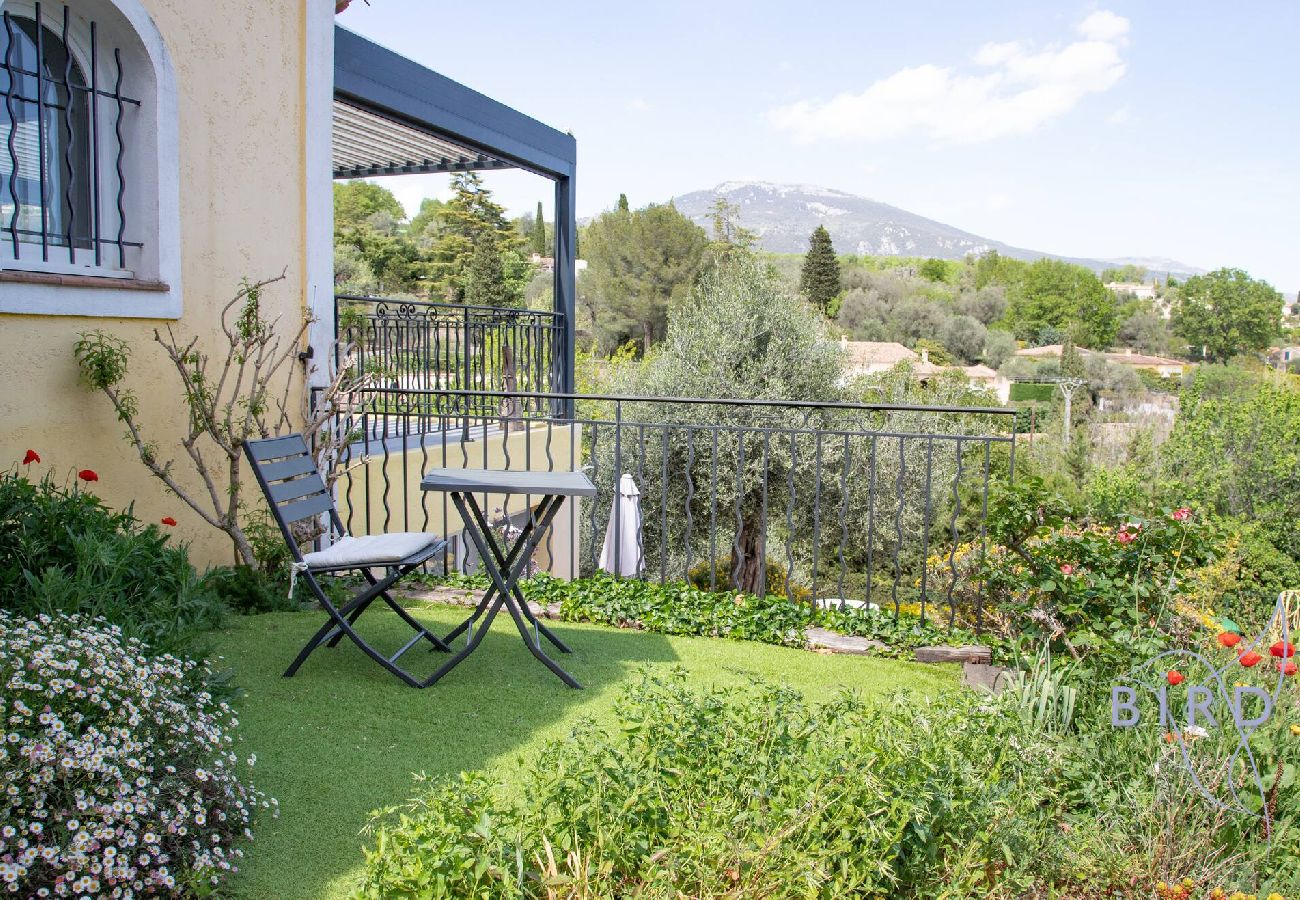 Villa à Le Rouret - Jolie villa dans un écrin de verdure 