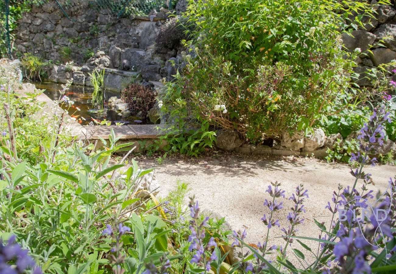 Villa à Le Rouret - Jolie villa dans un écrin de verdure 