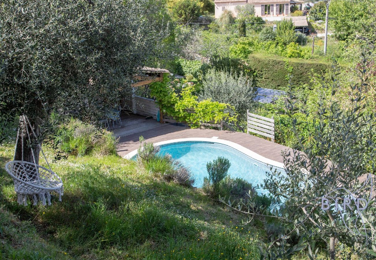 Villa à Le Rouret - Jolie villa dans un écrin de verdure 