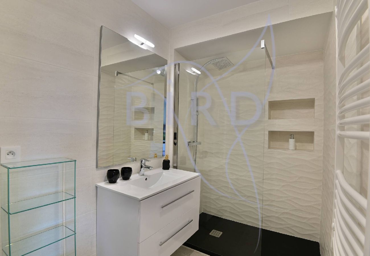 Appartement à Villeneuve-Loubet - Appartement les pieds dans l eau avec jardin privé 