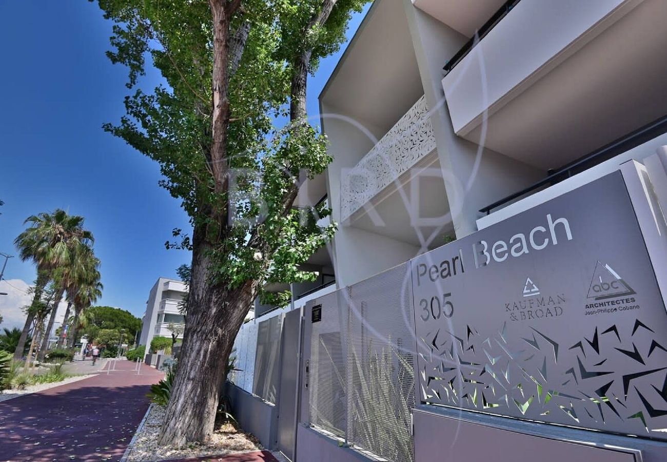 Appartement à Villeneuve-Loubet - Appartement les pieds dans l eau avec jardin privé 