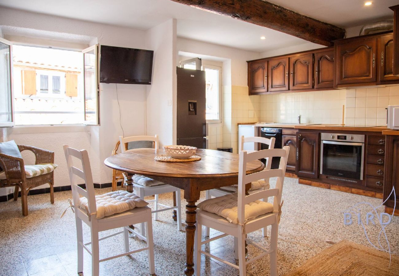 Appartement à Antibes - Bel appartement authentique au coeur du vieil 